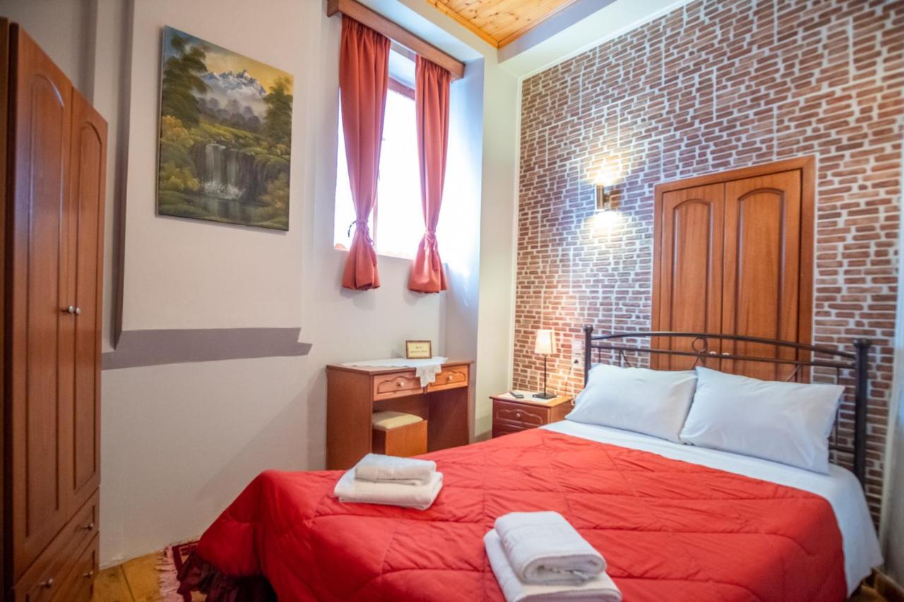 Gkoura Hotel Syrrako Eksteriør bilde